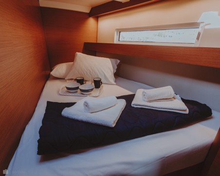 Jeanneau Sun Odyssey 440 - 4 cab. Eleni