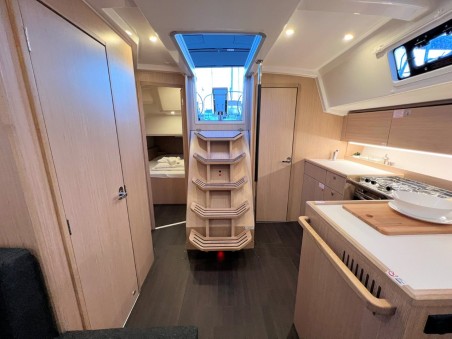 Bavaria Yachtbau Bavaria C38 Mala Hana