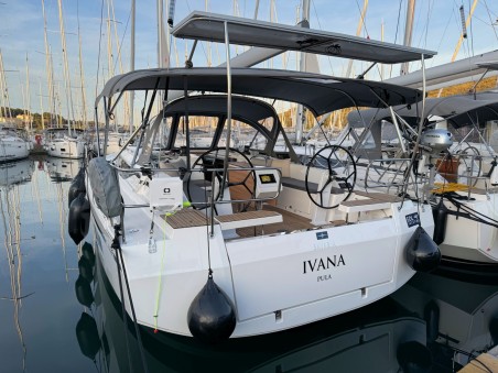 Bavaria Yachtbau Bavaria C42 Ivana