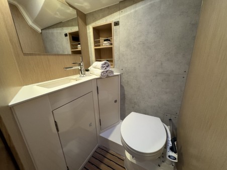 Bavaria Yachtbau Bavaria C42 Ivana