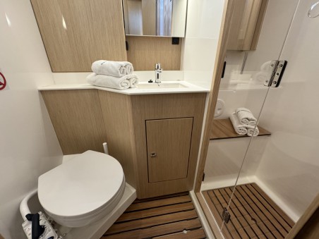 Bavaria Yachtbau Bavaria C57 Style - 5 + 1 cab. Mina