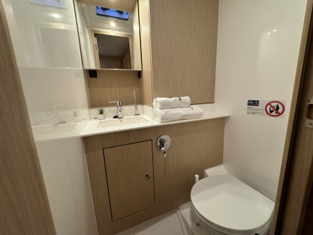 Bavaria Yachtbau Bavaria C57 Style - 5 + 1 cab. Mina