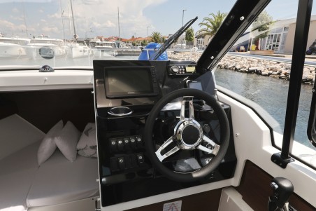 Jeanneau Merry Fisher 795 Frida