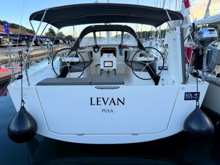 Dufour Yachts Dufour 430 GL Levan