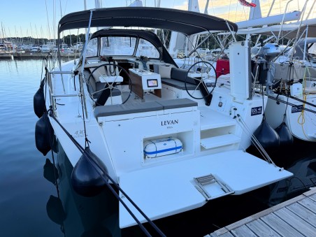 Dufour Yachts Dufour 430 GL Levan