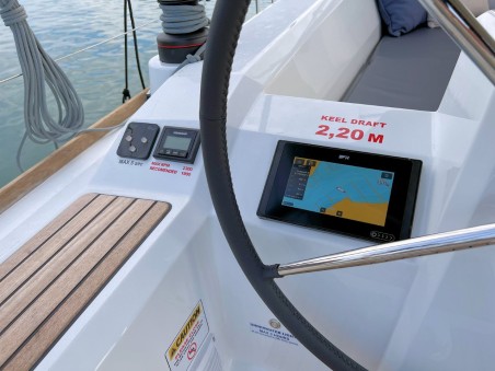 Bénéteau Oceanis 38.1 Jana