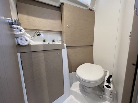 Bénéteau Oceanis 38.1 Jana