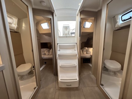 Bénéteau Oceanis 38.1 Jana