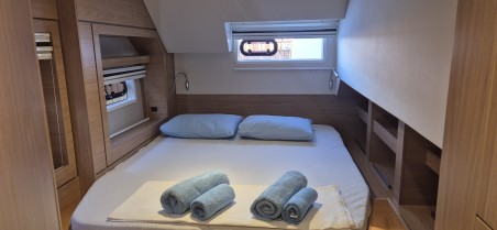 Catana Group Bali 4.6 - 4 + 1 cab. Royal Salute