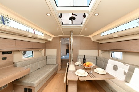 Hanse Yachts Hanse 418 - 3 cab. Lauda