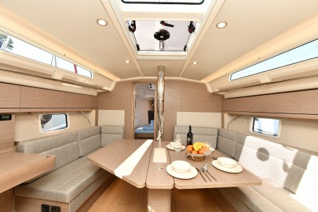 Hanse Yachts Hanse 418 - 3 cab. Lauda