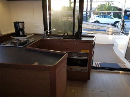 Lagoon 42 | Czarter jachtu Grecja | Travelboat