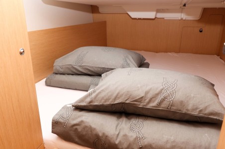 Bénéteau Oceanis 35.1 Aquarius