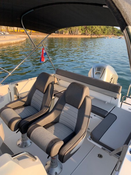 Jeanneau Cap Camarat 6.5 CC | Yacht Charter Croatia | Travelboat