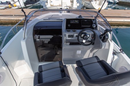 Jeanneau Cap Camarat 6.5 WA Cap Camarat 6.5 WA