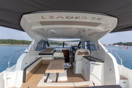 Leader 36 | Czarter jachtu Chorwacja | Travelboat