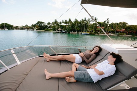 Jeanneau Prestige 460 Fly - 3 + 1 cab. Prestige 460