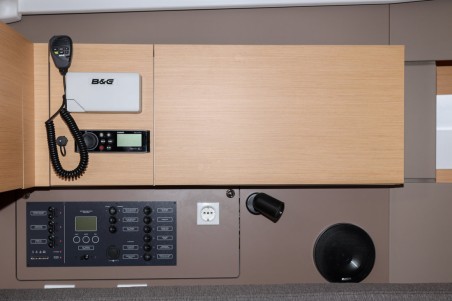 Bénéteau Oceanis 38.1 Dama