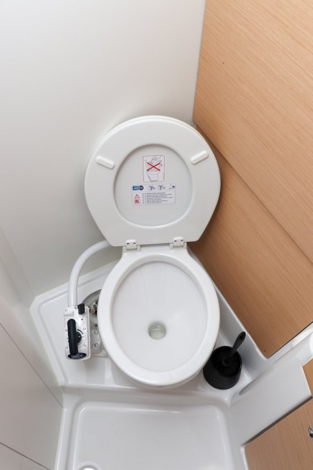 Bénéteau Oceanis 38.1 Dama