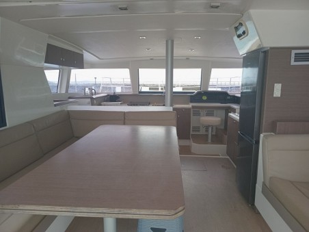 Catana Group Bali 4.1 - 3 + 1 cab. ZENA