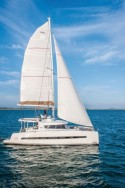 Catana Group Bali 4.1 - 4 + 2 cab. CALLUNE