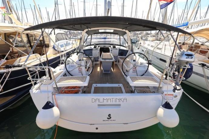 Bénéteau Oceanis 41.1 Dalmatinka