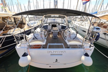 Bénéteau Oceanis 41.1 Dalmatinka