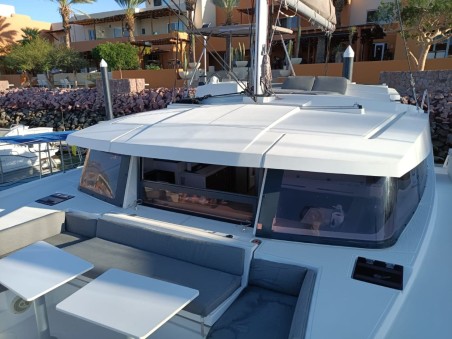 Catana Group Bali 4.1 - 4 + 2 cab. NIELTHI