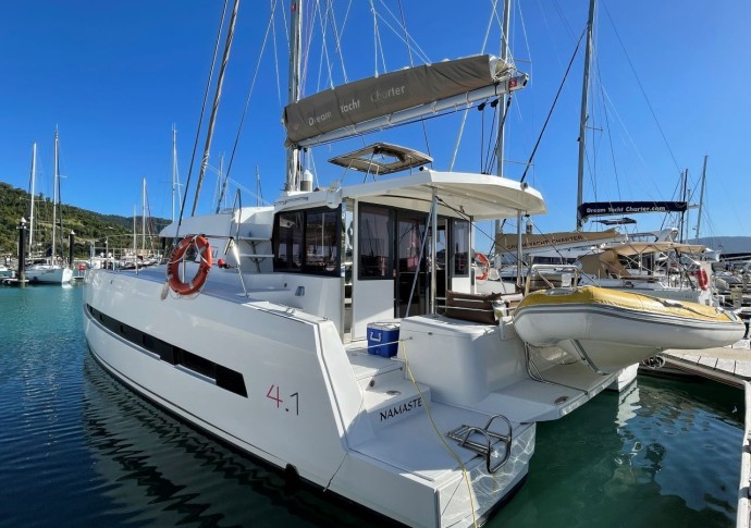Catana Group Bali 4.1 - 4 cab. NAMASTE_DB