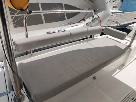 Bali 4.2 - 4 + 2 cab. | Yacht Charter Caribbean | Travelboat