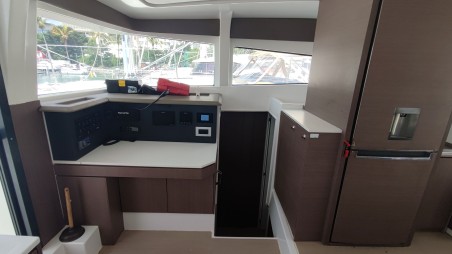 Bali 4.2 - 4 + 2 cab. | Yacht Charter Caribbean | Travelboat