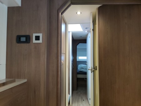 Bali 4.2 - 4 + 2 cab. | Yacht Charter Caribbean | Travelboat