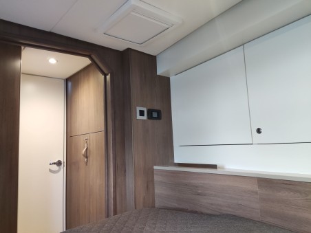 Bali 4.2 - 4 + 2 cab. | Yacht Charter Caribbean | Travelboat