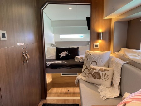 Catana Group Bali 4.2 OW QUEEN LIZZY