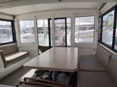 Catana Group Bali 4.3 - 4 + 2 cab. MACOUBA