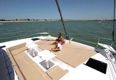 Catana Group Bali 4.3 - 4 + 2 cab. MAHALI