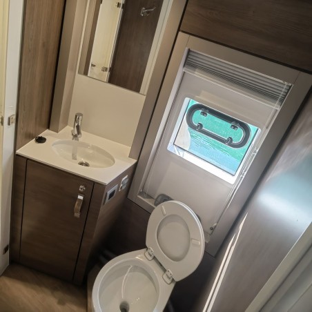 Catana Group Bali 4.4 - 4 + 1 cab. LIFE'S BEEN GOOD