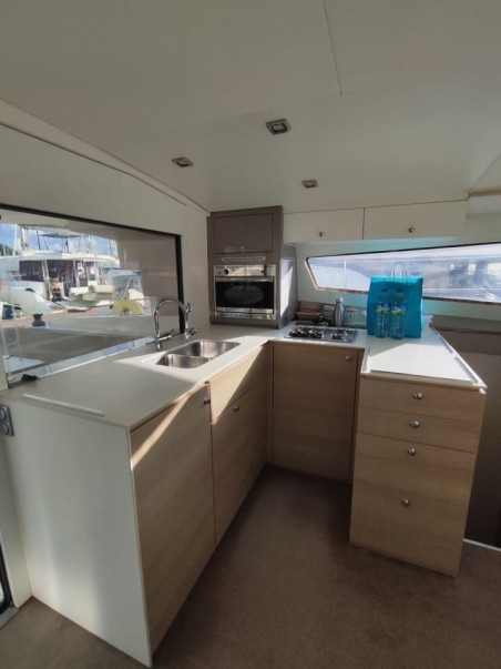 Catana Group Bali 4.5 - 4 + 2 cab. BASQUIAT