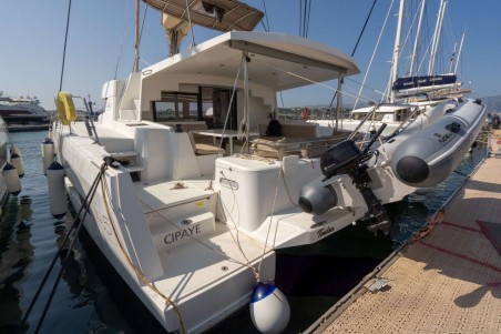 Catana Group Bali 4.5 - 4 + 2 cab. CIPAYE