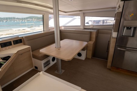 Catana Group Bali 4.5 - 4 + 2 cab. CIPAYE