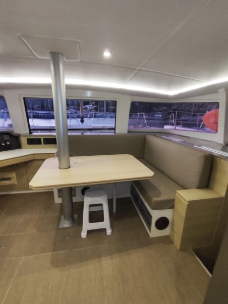 Catana Group Bali 4.5 - 4 + 2 cab. FARALLO