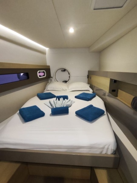 Catana Group Bali 4.5 - 4 + 2 cab. FARALLO