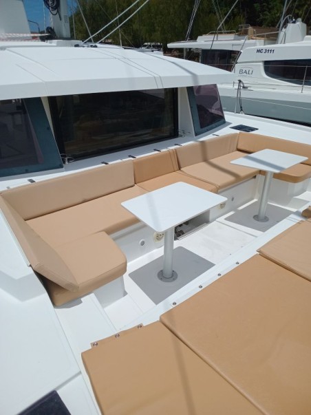 Catana Group Bali 4.5 - 4 + 2 cab. NERDANEL