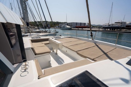 Catana Group Bali 4.6 - 5 + 1 cab. AMARE