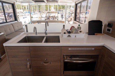 Catana Group Bali 4.6 - 5 + 1 cab. AMARE