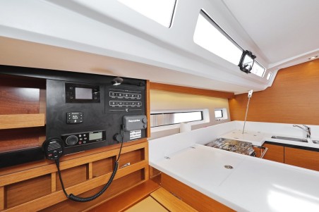 Jeanneau Sun Odyssey 440 - 4 cab. Waka