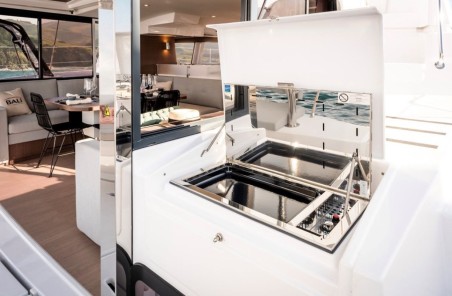 Catana Group Bali 4.6 - 5 + 1 cab. HERITAGE III_DB