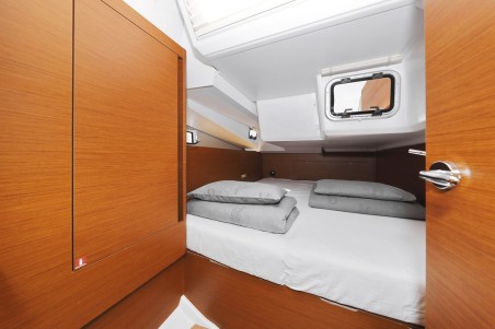 Jeanneau Sun Odyssey 440 - 4 cab. Waka