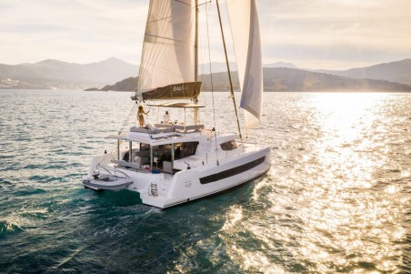 Bali 4.6 - 5 + 2 cab. | Czarter jachtu Chorwacja | Travelboat