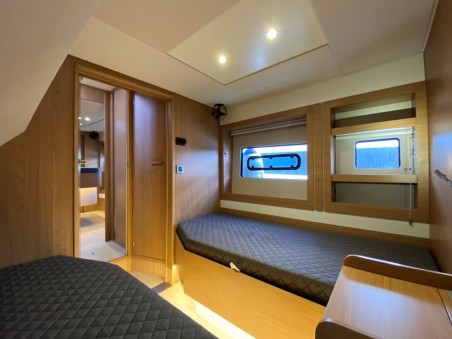 Catana Group Bali 5.4 - 5 + 1 cab. GILISS